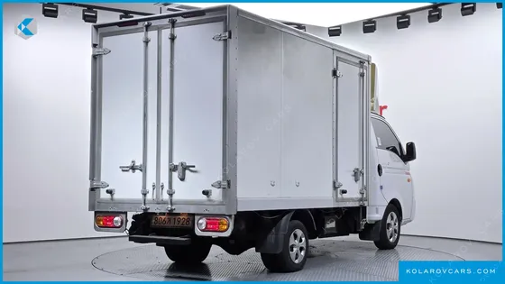 HYUNDAI PORTER II STANDARD CAP CRDI