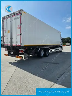 MERCEDES CARGO TRUCK 6X4