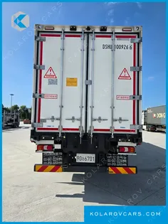 MERCEDES CARGO TRUCK 6X4