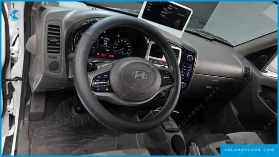 HYUNDAI PORTER II SUPER CABIN LPG