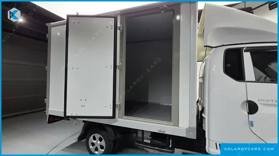 HYUNDAI PORTER II SUPER CABIN LPG