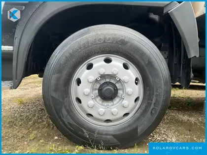 HYUNDAI MEGA TRUCK WIDECAP GOLD