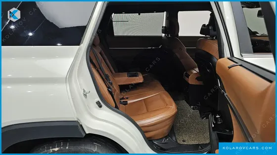 KGM - SSANGYONG TORRES E7