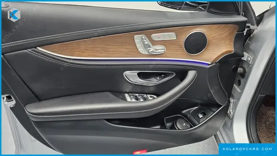 MERCEDES E-CLASS E220D 4MATIC EXCLUSIVE