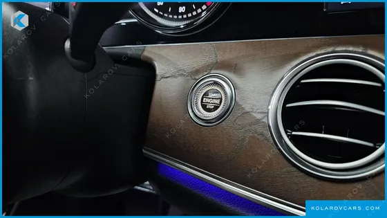 MERCEDES E-CLASS E220D 4MATIC EXCLUSIVE