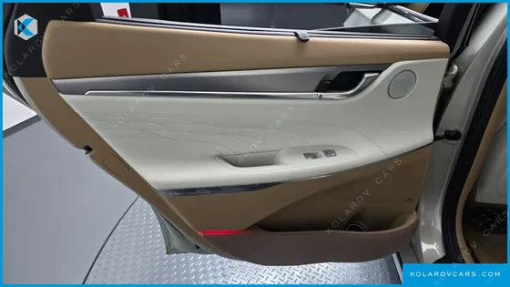 HYUNDAI GRANDEUR CALLIGRAPHY
