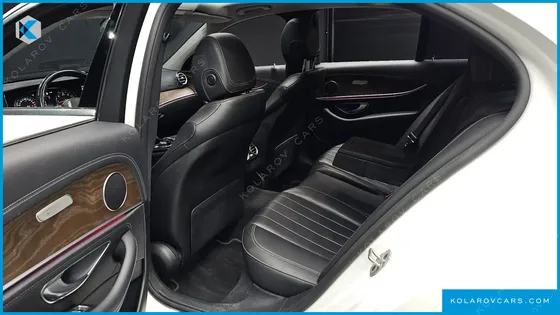 MERCEDES E-CLASS E220D EXCLUSIVE