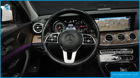 MERCEDES E-CLASS E220D EXCLUSIVE