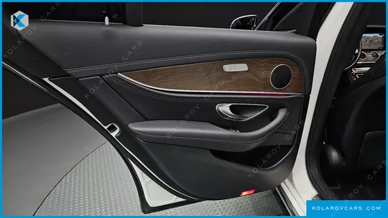 MERCEDES E-CLASS E220D EXCLUSIVE