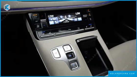 HYUNDAI GRANDEUR LE BLANC