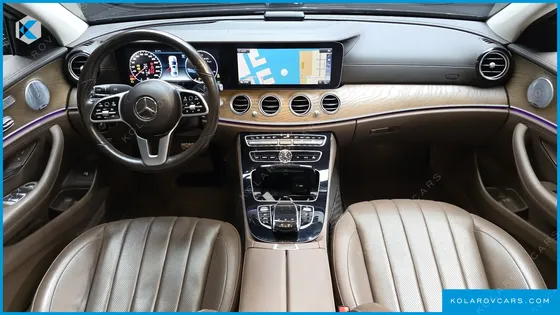 MERCEDES E-CLASS E300 EXCLUSIVE