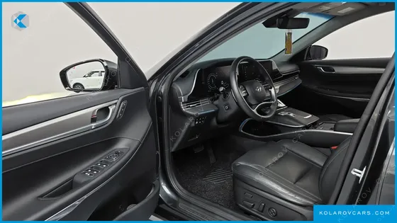 HYUNDAI GRANDEUR EXCLUSIVE