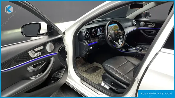 MERCEDES E-CLASS E300 4MATIC AVNATGARDE