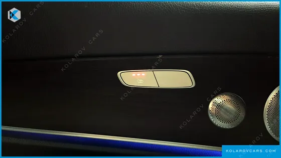 MERCEDES E-CLASS E300 4MATIC AVNATGARDE