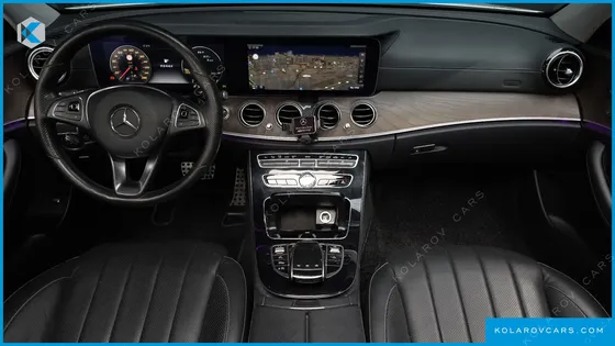 MERCEDES E-CLASS E300 EXCLUSIVE