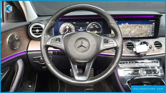 MERCEDES E-CLASS E300 EXCLUSIVE