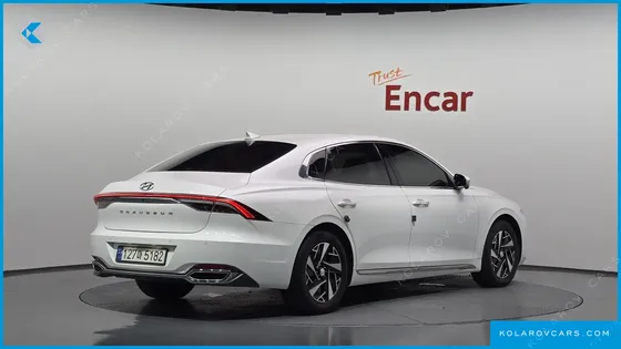 HYUNDAI GRANDEUR LE BLANC