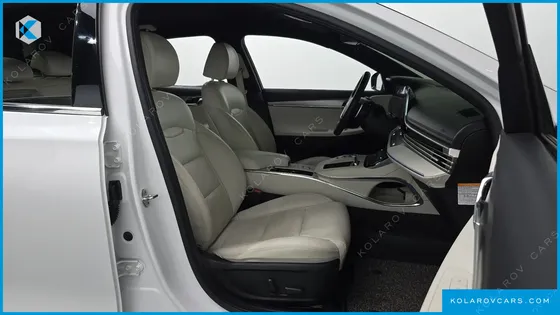HYUNDAI GRANDEUR LE BLANC