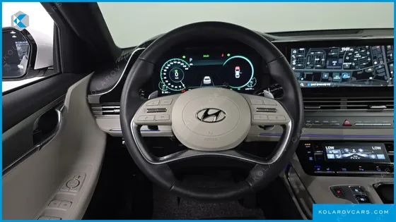 HYUNDAI GRANDEUR LE BLANC