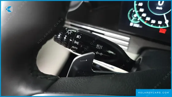 HYUNDAI GRANDEUR LE BLANC