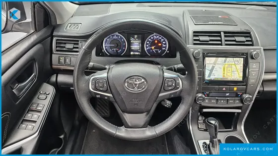 TOYOTA CAMRY 2.5 XLE