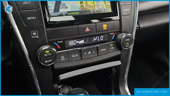 TOYOTA CAMRY 2.5 XLE