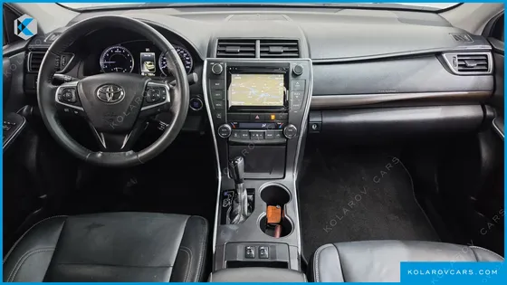 TOYOTA CAMRY 2.5 XLE