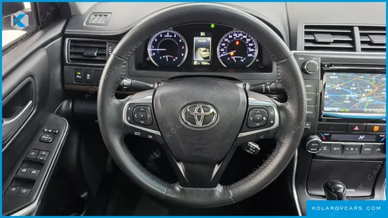 TOYOTA CAMRY 2.5 XLE