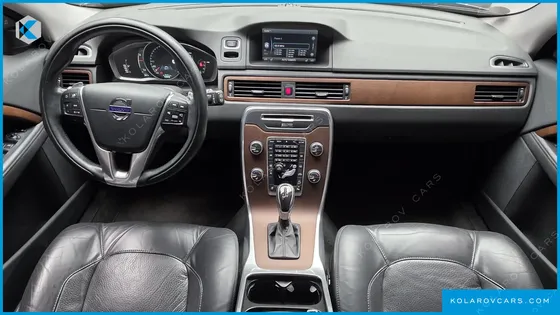 VOLVO XC70 D5