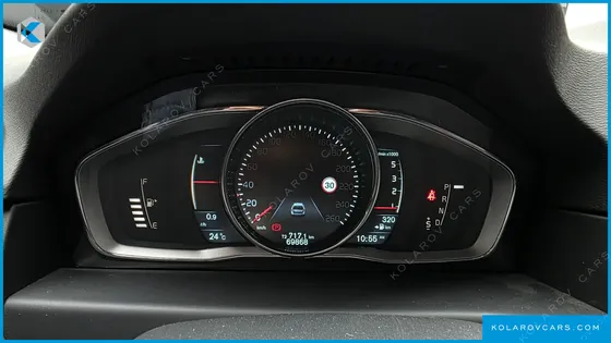 VOLVO XC70 D5