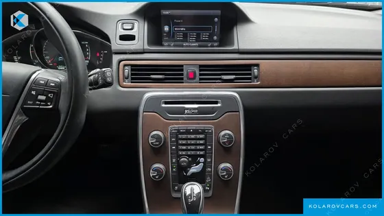 VOLVO XC70 D5
