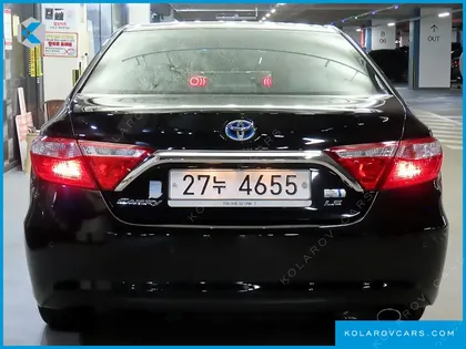 TOYOTA CAMRY HYBRID LE