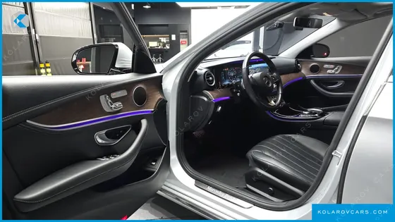 MERCEDES E-CLASS E300 4MATIC EXCLUSIVE