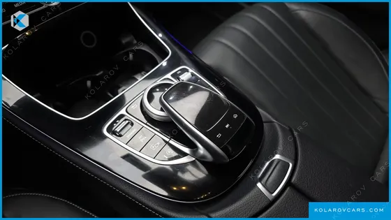 MERCEDES E-CLASS E300 4MATIC EXCLUSIVE