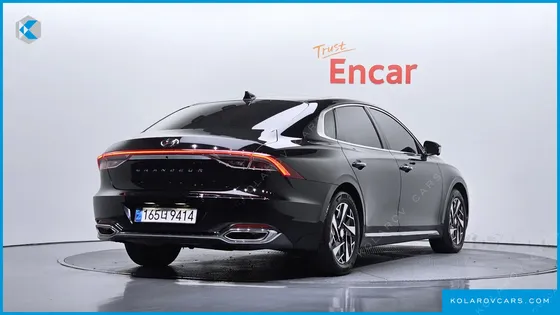 HYUNDAI GRANDEUR LE BLANC