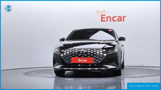 HYUNDAI GRANDEUR LE BLANC
