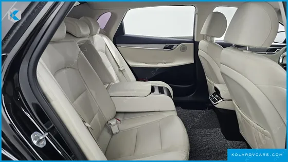 HYUNDAI GRANDEUR LE BLANC