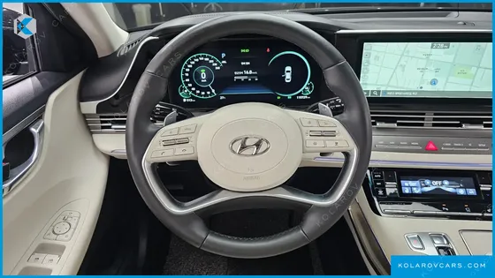 HYUNDAI GRANDEUR LE BLANC