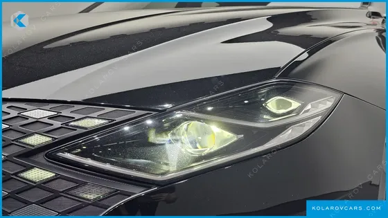 HYUNDAI GRANDEUR LE BLANC