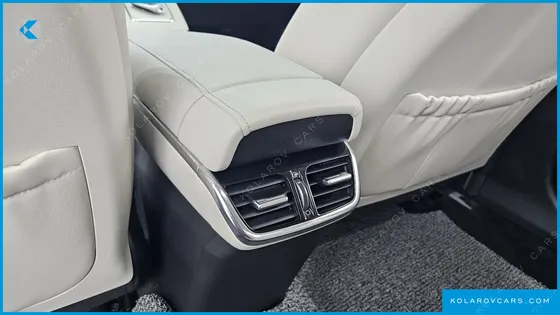 HYUNDAI GRANDEUR LE BLANC