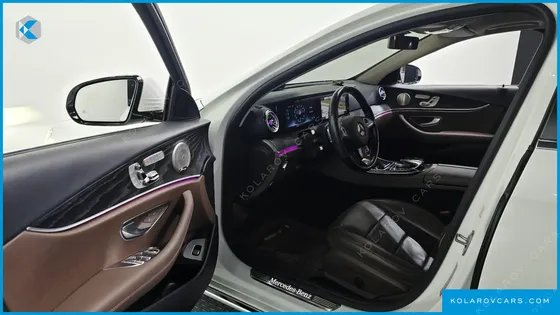MERCEDES E-CLASS E300 AVANTGARDE