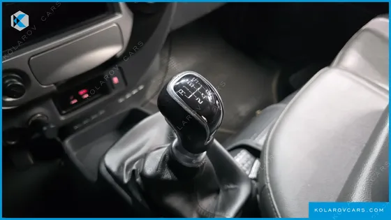 KIA BONGO III STANDARD CAP CRDI
