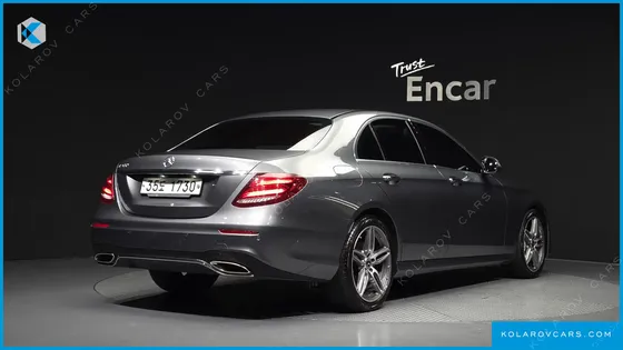 MERCEDES E-CLASS E300 AMG LINE