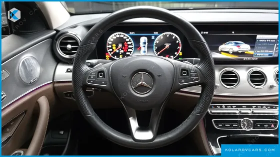 MERCEDES E-CLASS E300 AMG LINE