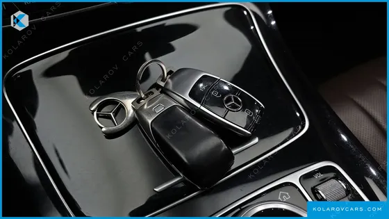 MERCEDES E-CLASS E300 EXCLUSIVE