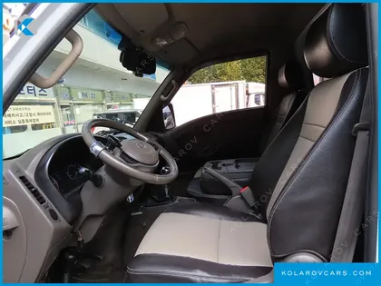 HYUNDAI PORTER II STANDARD CAP CRDI