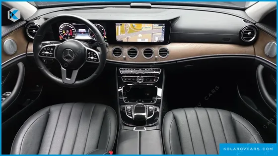 MERCEDES E-CLASS E300 4MATIC EXCLUSIVE
