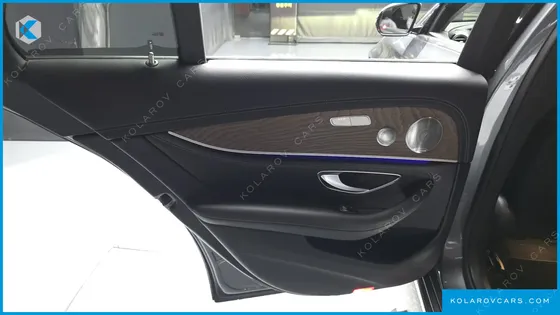 MERCEDES E-CLASS E300 4MATIC EXCLUSIVE