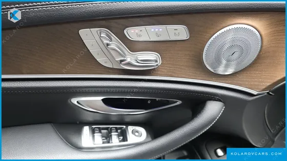MERCEDES E-CLASS E300 4MATIC EXCLUSIVE
