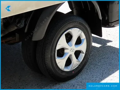 HYUNDAI PORTER II STANDARD CAP CRDI